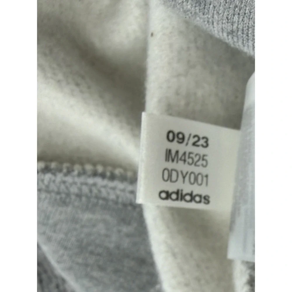Adidas Originals Essential Hoodie Gray Trefoil Pullover NWT Men's Small IM4525